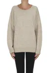 Anneclaire Rounded Neckline Pullover In Brown