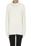 Anneclaire Turtleneck Pullover In White