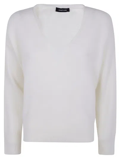 Anneclaire Wool & Cashmere Stretch Over V Neck In Red