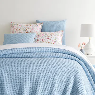 Annie Selke Bubble Soft Blue Matelasse Coverlet - King