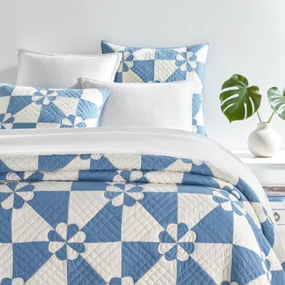 Annie Selke Sunny Side Blue Quilt - Full/queen