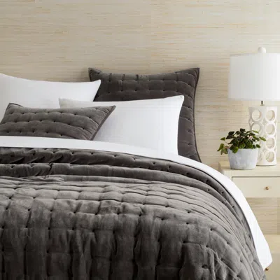 Annie Selke Vienna Velvet Shale Quilt - King In Gray