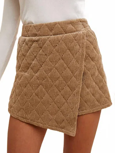 Anniewear Quilted Velvet Skort In Taupe In Gray