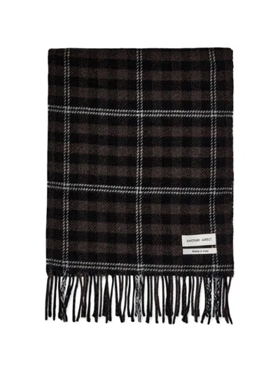Another Aspect 1.0 Check-pattern Fringed Scarf In Multi