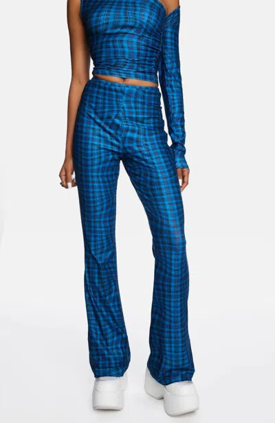 Another Girl Gene Wavy Check Flare Pants In Blue Check