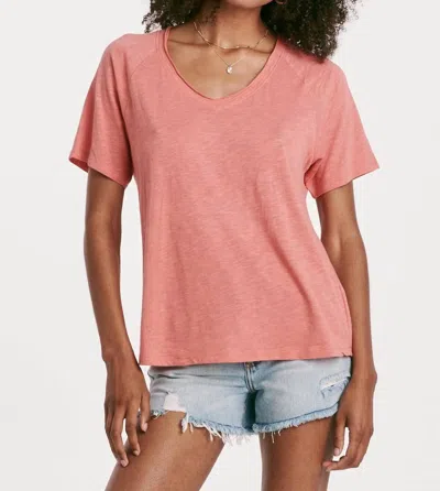 Another Love Taylor Relaxed V-neck Slubbed Basic Tee In Grapefruit In Pink