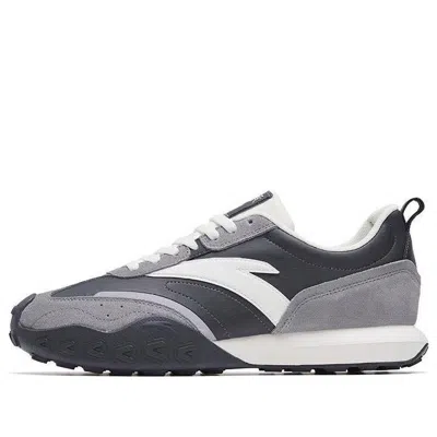 Anta Heritage 90s Low 'dark Grey White' In Black