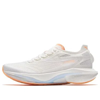 Anta (wmns)  Mach 4 Pro 'white'