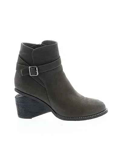 Pre-owned Antelope Ankle Boots In Gray