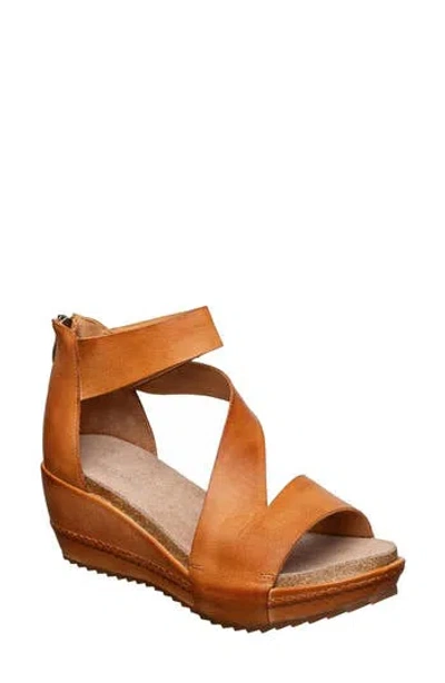 Antelope Davi Platform Wedge Sandal In Brown