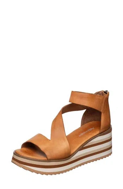 Antelope Davi Wedge Sandal In Brown