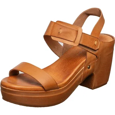 Antelope Kira Platform Sandal In Multi