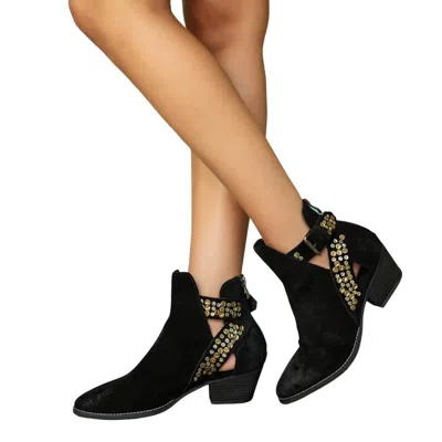 Antelope M33 Meli Suede Ankle Booties In Black