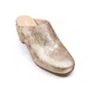 ANTELOPE PENI MULE BLOCK HEEL SHOE IN GOLD