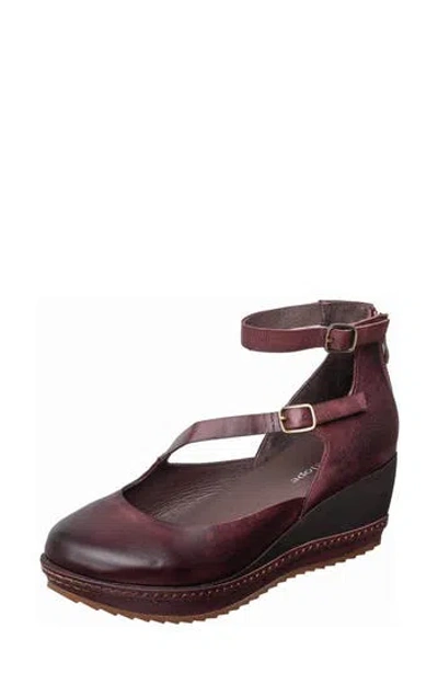 Antelope Shiloh Wedge Sandal In Multi