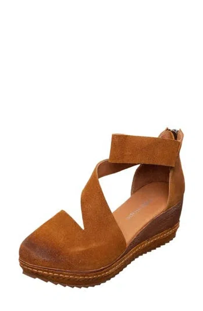 Antelope Trudy Wedge Sandal In Brown