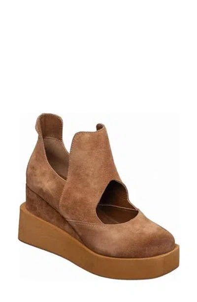 Antelope Unity Wedge Bootie In Brown