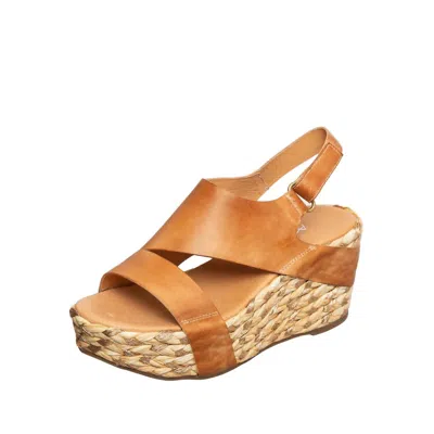 Antelope Women's H68 Kaelyn Platform Sandal In Tan In Multi