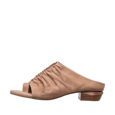 Antelope Women's Lalana Heel Mules In Peach In Brown