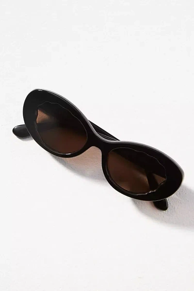 Anthropologie Scallop Frame Oval Sunglasses In Black
