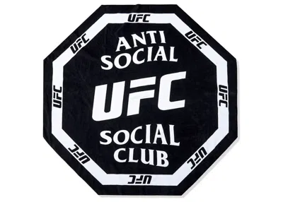 Pre-owned Anti Social Club Men's  X Ufc Home Alone Beach In Towel