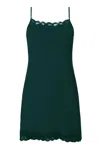 Antigel Boudoir De Filles Women's Simply Perfect Nightie In Vert Anglais