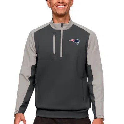 Antigua Charcoal New England Patriots Team Quarter-zip Pullover Top In Gray