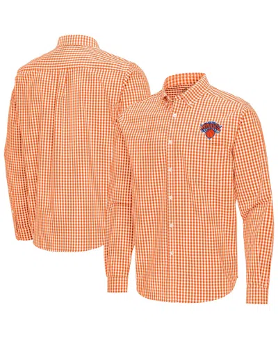 Antigua Men's Orange New York Knicks Ellis Woven Tri-blend Button-down Shirt