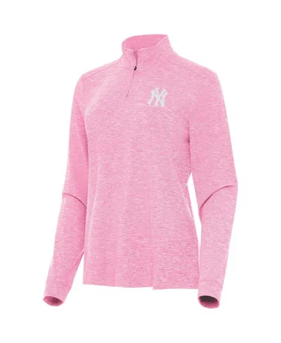 ANTIGUA WOMEN'S PINK NEW YORK YANKEES MENTOR LIGHTWEIGHT MOCK NECK QUARTER-ZIP TOP