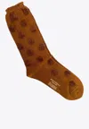 Antipast Knitted Socks Pom Pom In Brown
