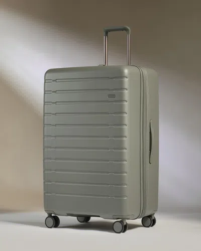 Antler Large Luggage In Field Green - Stamford 2.0 In Gray