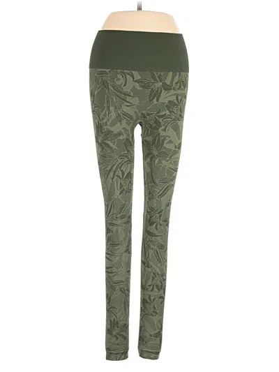 Pre-owned Any Body Active Pants In Green