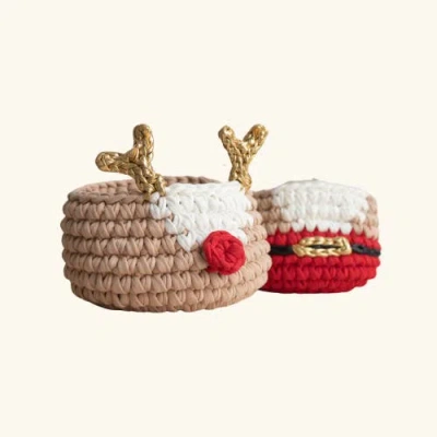 Anzy Home Christmas Deer And Santa Baskets In Brown