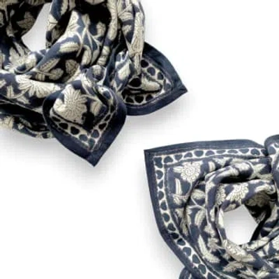 Apaches Small Scarf Manika "heart Storm" In Blue