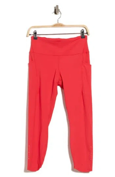 Apana Curved Capri Leggings In Red
