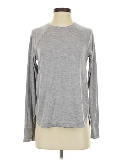 Pre-owned Apana Long Sleeve T-shirt In Gray