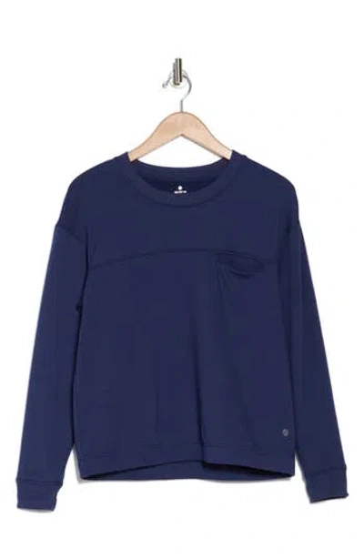 Apana Renown Crewneck Top In Naval Academy