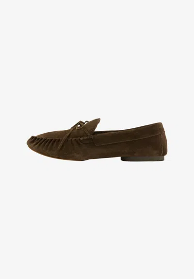 A.p.c. A. P.c. Men's Les Mocassins Souples Size: Us 11 In Brown