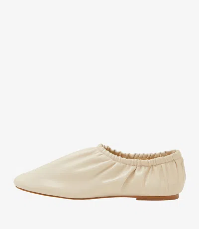 Apc Beige In Neutral