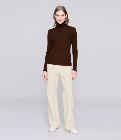 Apc Chestnut Brown