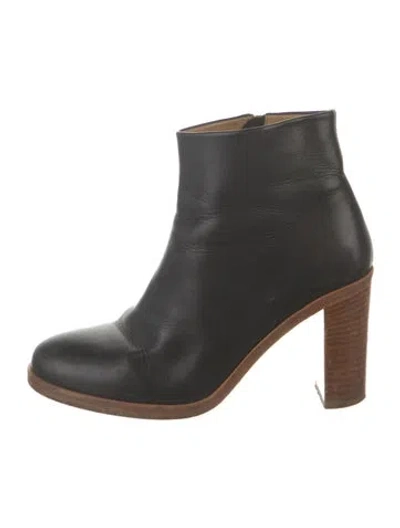 Pre-owned Apc Leather Boots In Black