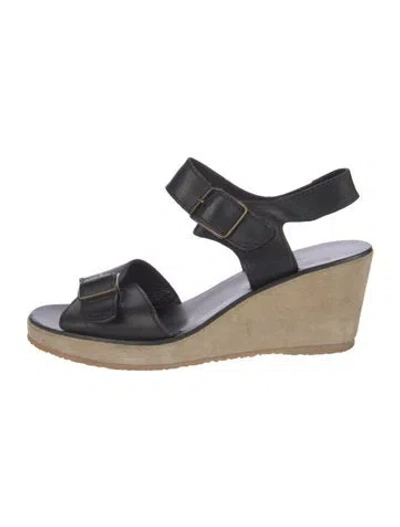 Pre-owned A.p.c. Leather Sandals In Black