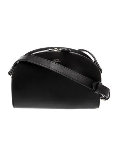 Pre-owned Apc Leather Shoulder Bag In Black