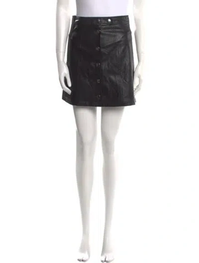 Pre-owned Apc Mini Skirt In Green