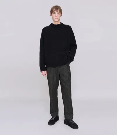 Apc Near Black