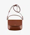 Apc Sarah Leather Shoulder Bag In Hazelnut
