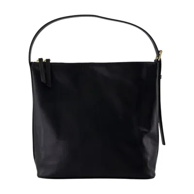 Apc A.p.c. Vera Shoulder Bag In Black