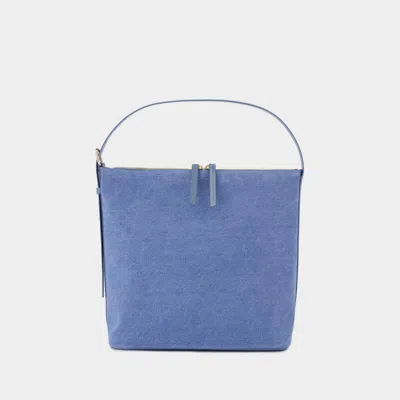 Apc A.p.c. Vera Shoulder Bag In Blue