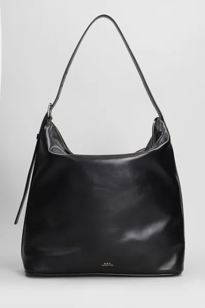 APC VERA SHOULDER BAG IN BLACK LEATHER