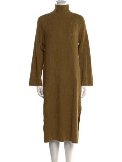 Pre-owned Apc Virgin Wool Midi Length Dress In Brown